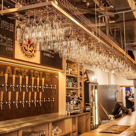 Black Isle Bar & Rooms Inverness Ngoại thất bức ảnh