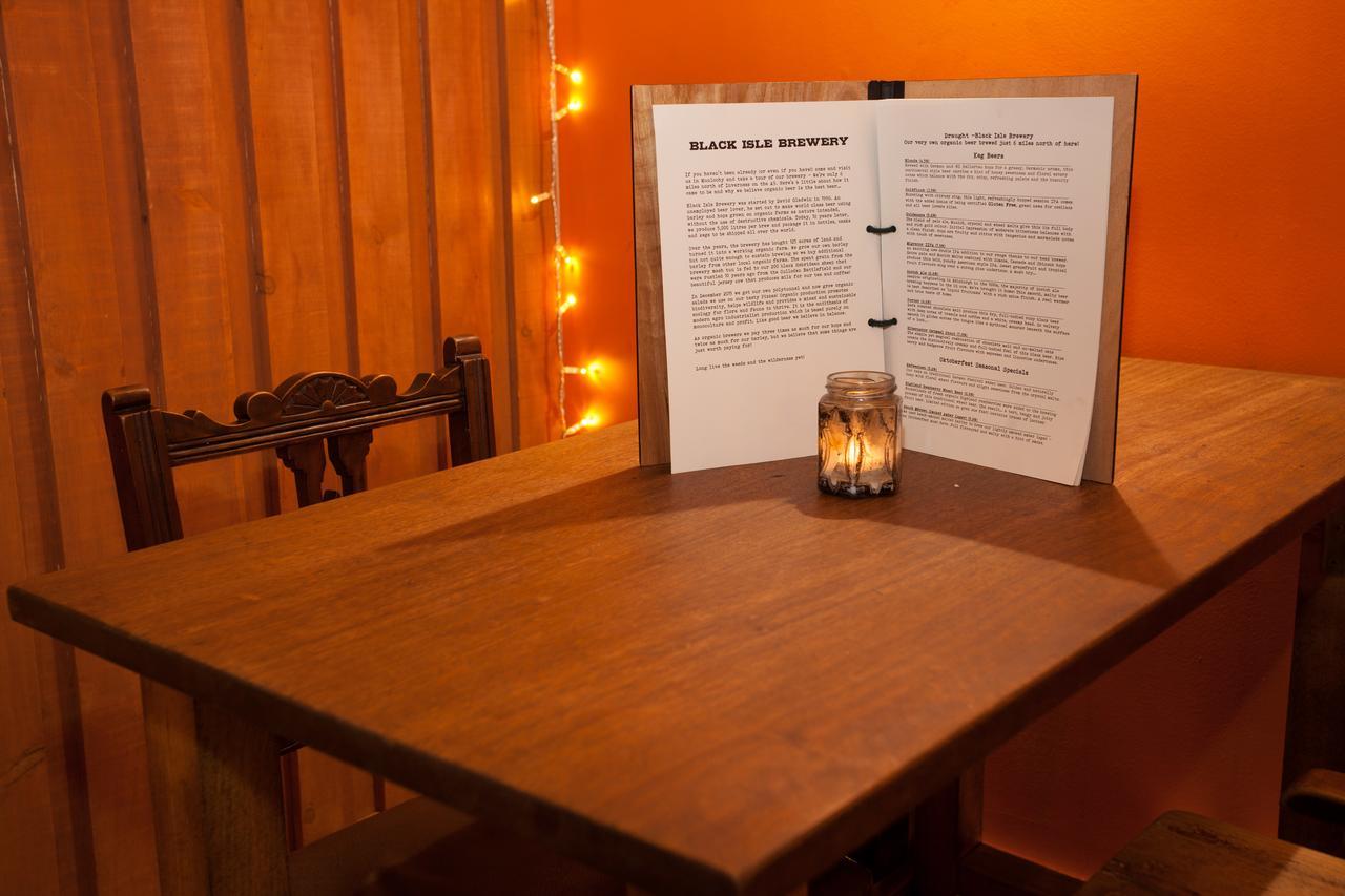 Black Isle Bar & Rooms Inverness Ngoại thất bức ảnh